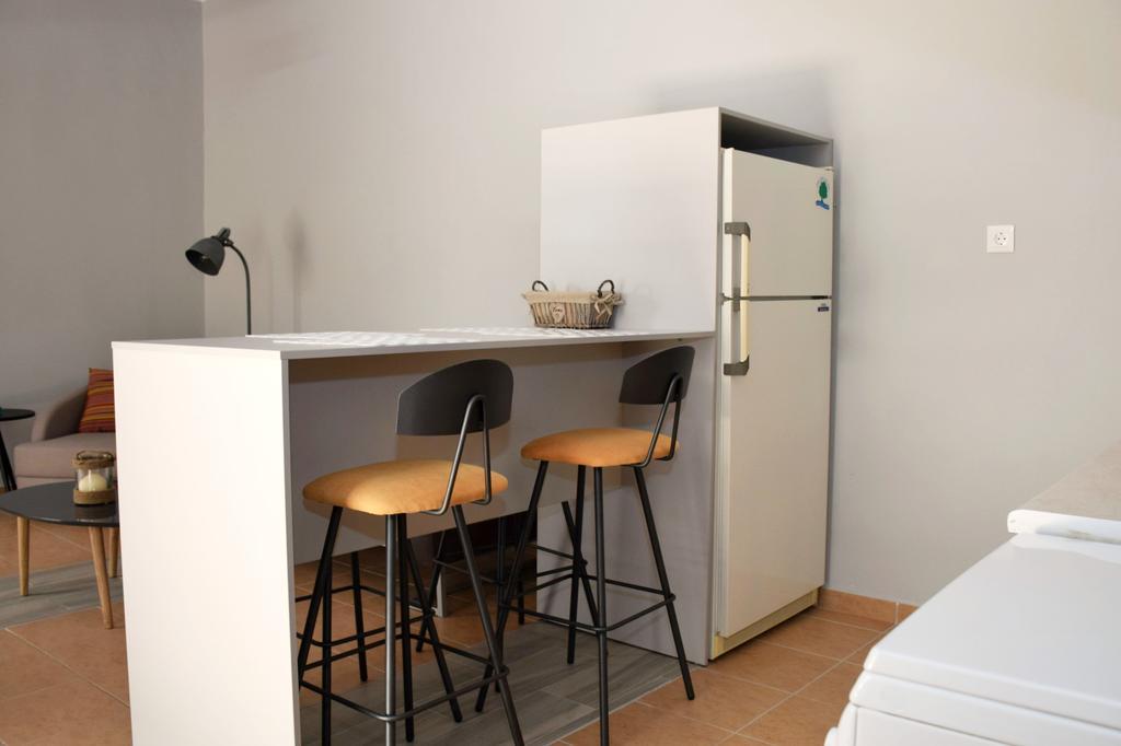 Апартаменты Evaris Apartments